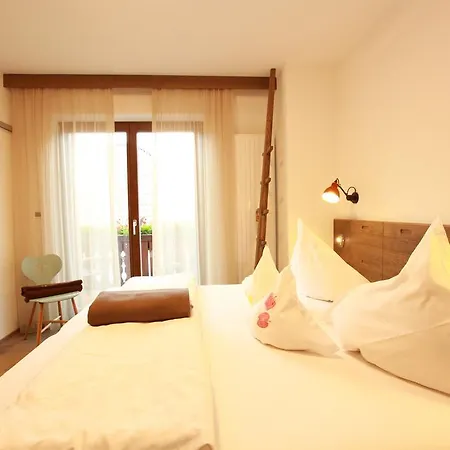 Oertlerhof Guest house